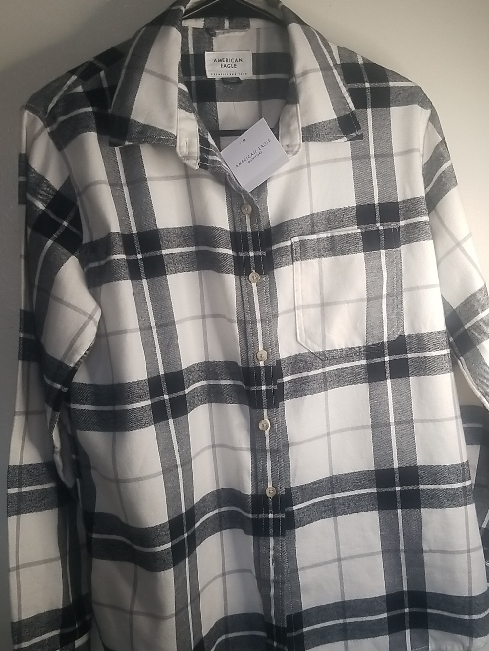 American Eagle Outfitters Black and White Plaid Button-Down Shirt